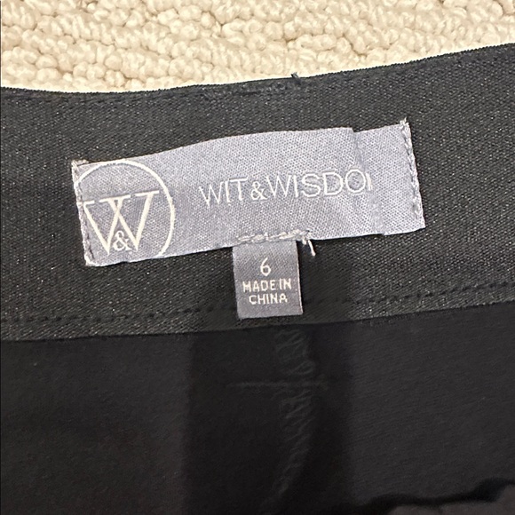 Wit & Wisdom Ab Solution Skyrise Wide Leg Black Pants - Picture 5 of 11